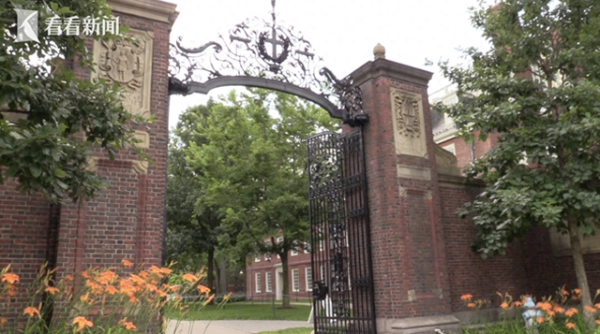 飞乐乐 哈佛学子痛批\＂留学生封杀令\＂：极其错误！